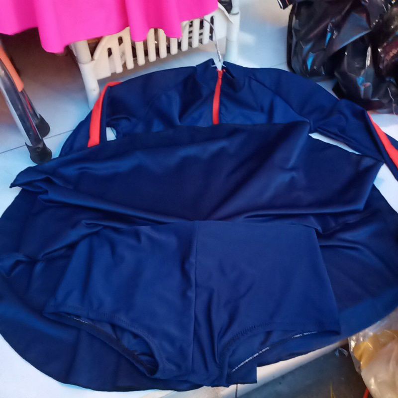 Bộ bơi nữ kín đáo tay dài trơn(35-90kg)(nt chọn màu)