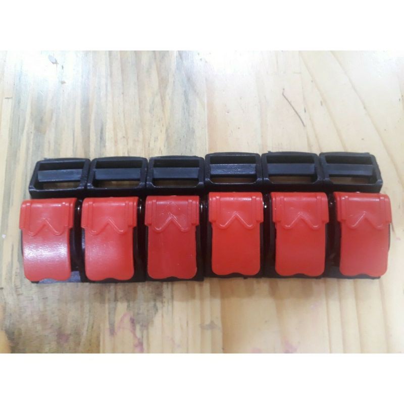 Khóa mũ bảo hiểm