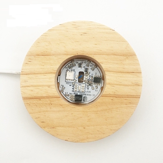 Đế gỗ tròn có đèn led trang trí lãng mạn