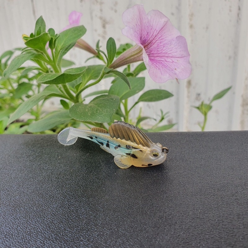 Thòi lòi mini action cực thu hút