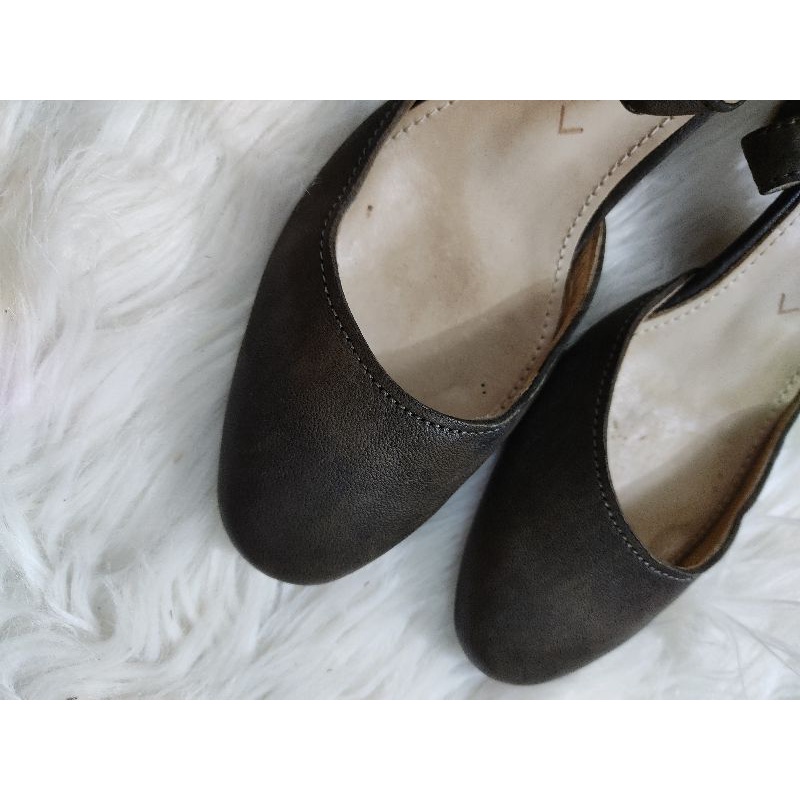 Giày cao gót da thật size 36,5