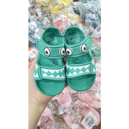 Sandal siêu nhẹ bé trai chính hãng Geo Uk có sẵn