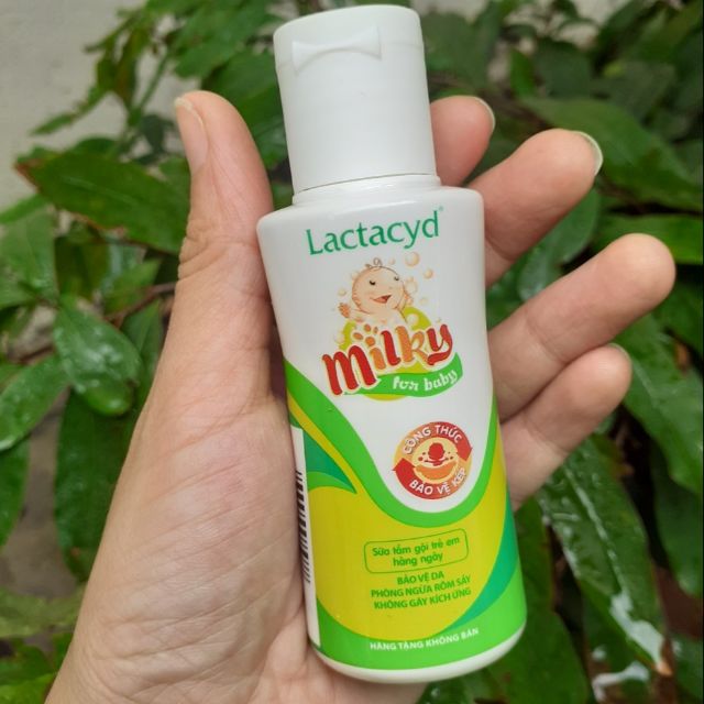 Sữa tắm gội trẻ em Lactacyd Milky (chai nhỏ 60ml)