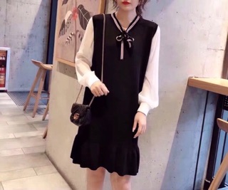 Váy xuông cổ nơ
