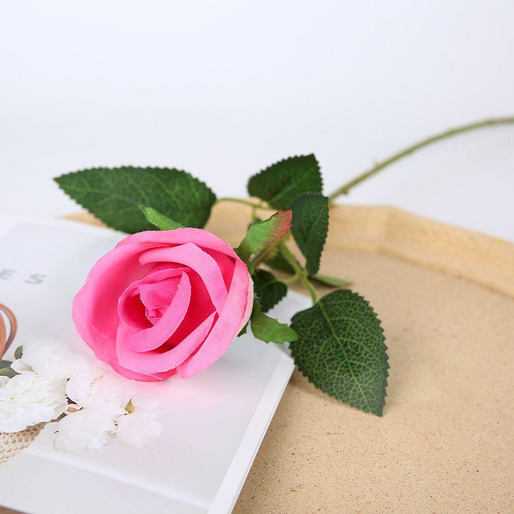 Bó Hoa Hồng Nhân Tạo Lãng Mạn Dùng Để Trang Trí Tiệc Cưới