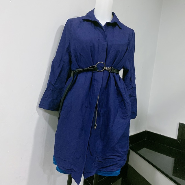 Áo khoát măng tô dáng dài màu xanh cột eo