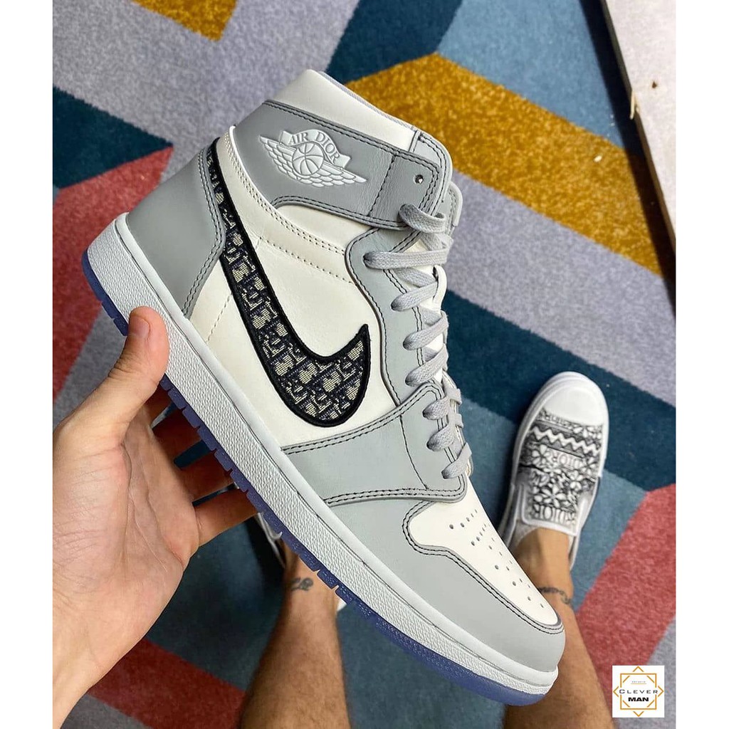 Giày thể thao AIR JORDAN 1 Xám trắng cổ cao | BigBuy360 - bigbuy360.vn