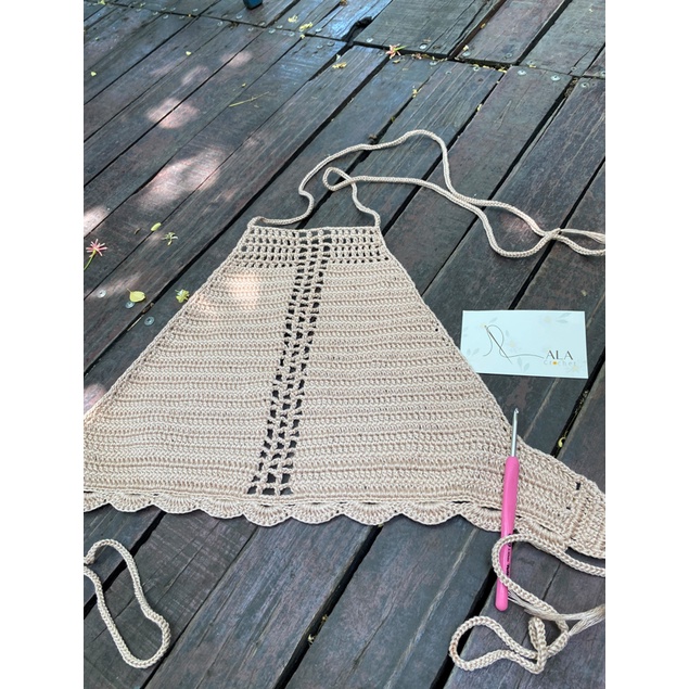Áo yếm croptop len La Boutique đan thủ công sợi cotton hở lưng gợi cảm du lịch
