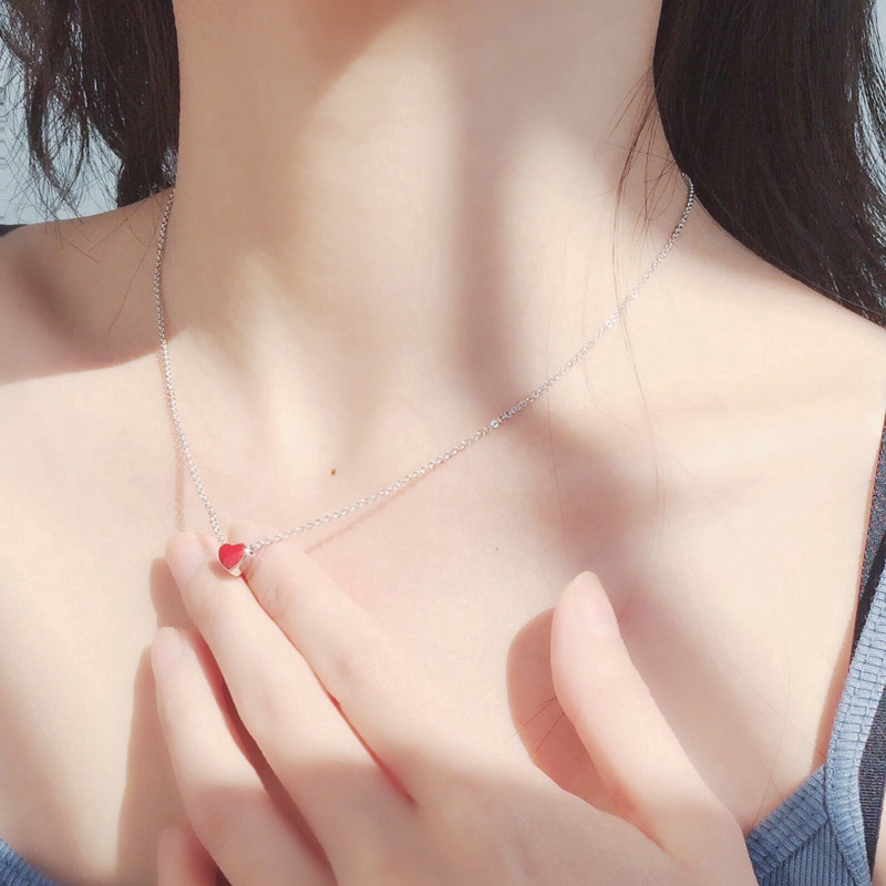 Dây chuyền mặt hình trái tim nhỏ màu đỏ thiết kế đơn giản thời trang cho nữ