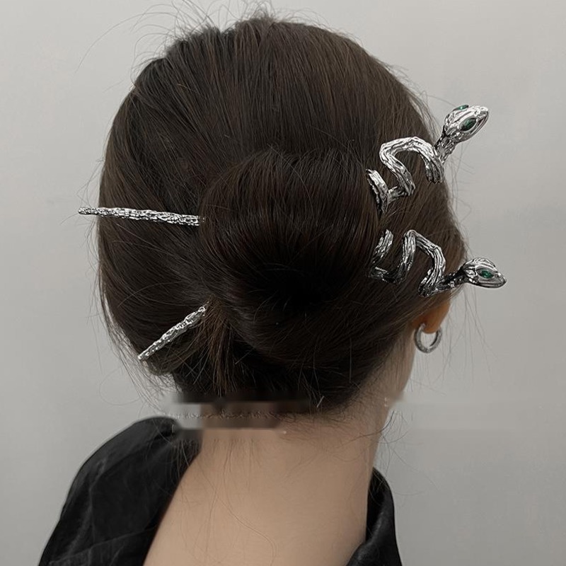 Kẹp Tóc Kim Loại Hình Rắn Đơn Giản Chất Lượng Cao Cho Nữ