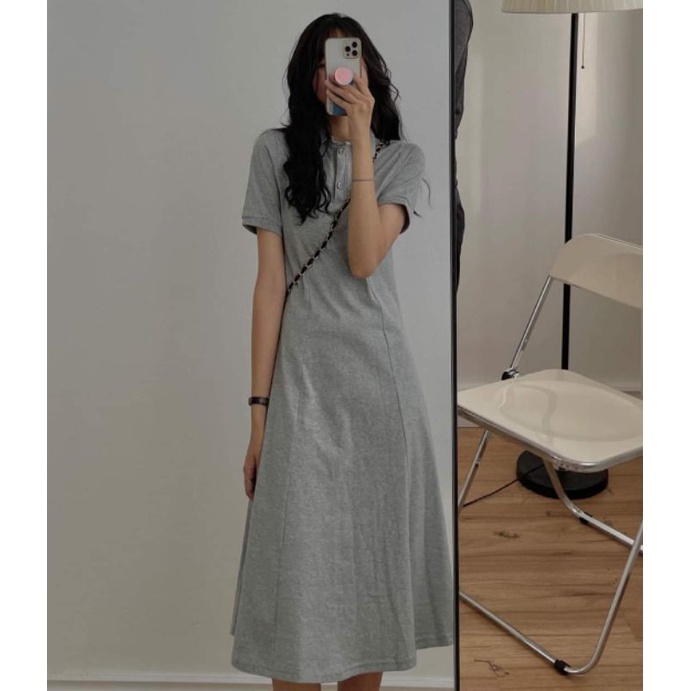 Váy Cổ Đức Tay Bồng