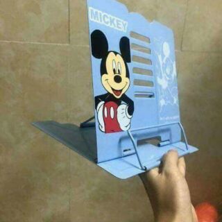 Kẹp sách sắt