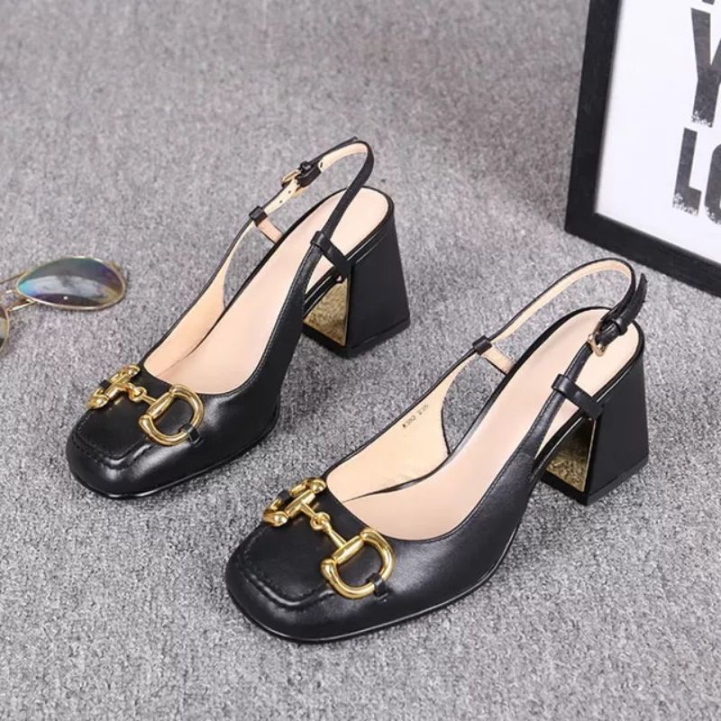 Giày xăng đan cao gót bịt mũi 7phân