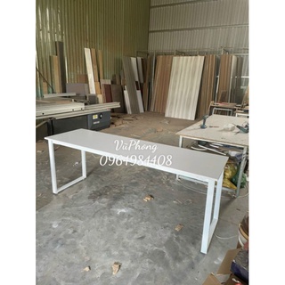 Bàn chân U dài 1m8 full trắng
