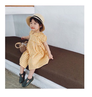 Váy caro vàng(Thuỳ vân)