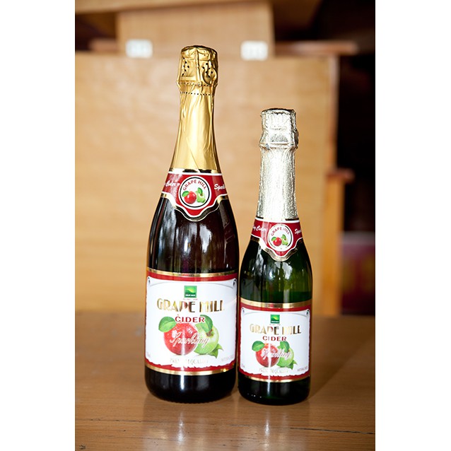 nước trái cây có gas GRAPE HILL Red Grape/ White Grape/ Apples - Nho Đỏ/ Nho Trắng/ Táo/ Chanh Dây 750ml