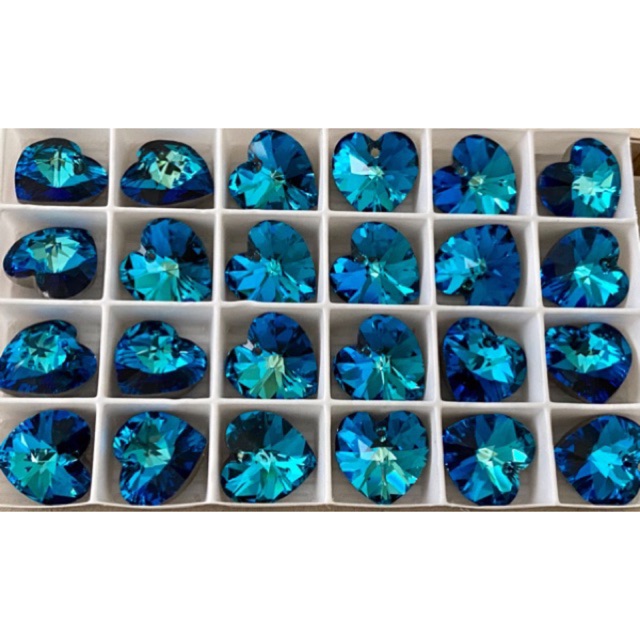 2 viên tim pha lê 18ly chính hãng Swarovski