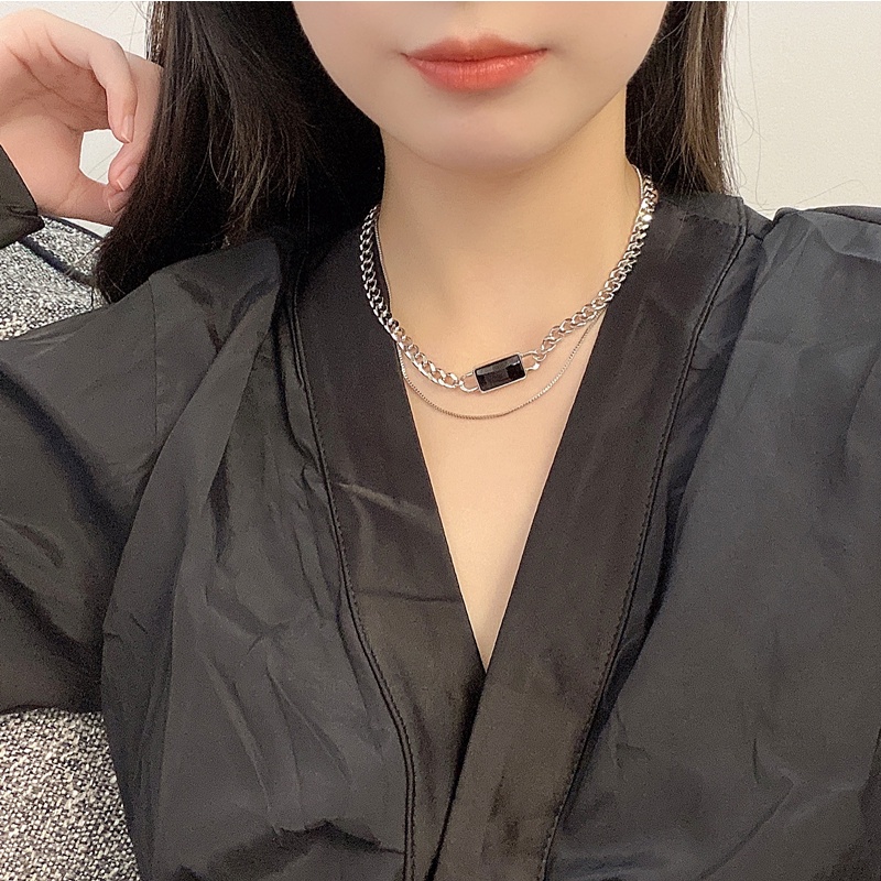 Vòng cổ Mặt Vuông Màu Đen Phong Cách hip hop Thời Trang Cho Nam Và Nữ