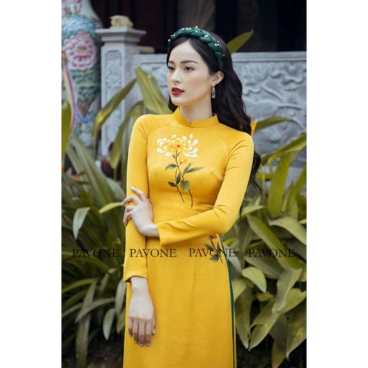 Siêu phẩm áo dài thêu thủ công vàng hoa cúc