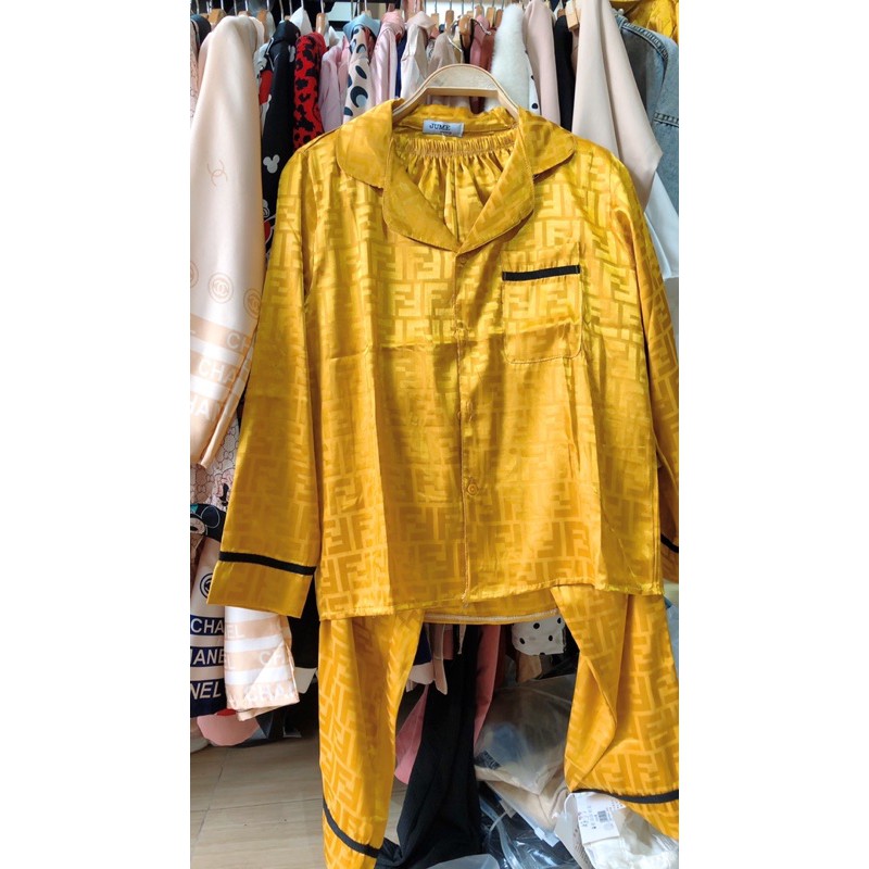 Bộ ngủ gấm dài tay chuẩn hàng Huyền bé bán | BigBuy360 - bigbuy360.vn