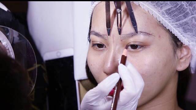 Thước Tỉ Lệ Vàng Tiêu chuẩn châu Âu