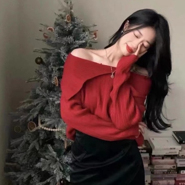 QKOOLE  Áo Croptop Dệt Kim Tay Dài Trễ Vai Kiểu Hàn Quốc Xinh Xắn Cho Nữ