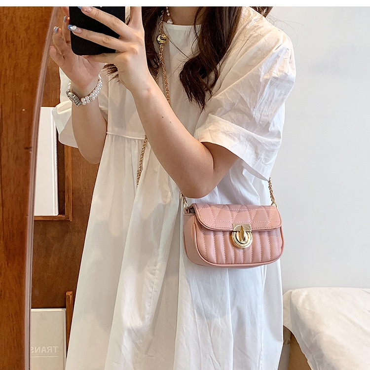 Túi đeo vai IELGY dáng vuông cỡ nhỏ phối dây xích thời trang cho nữ