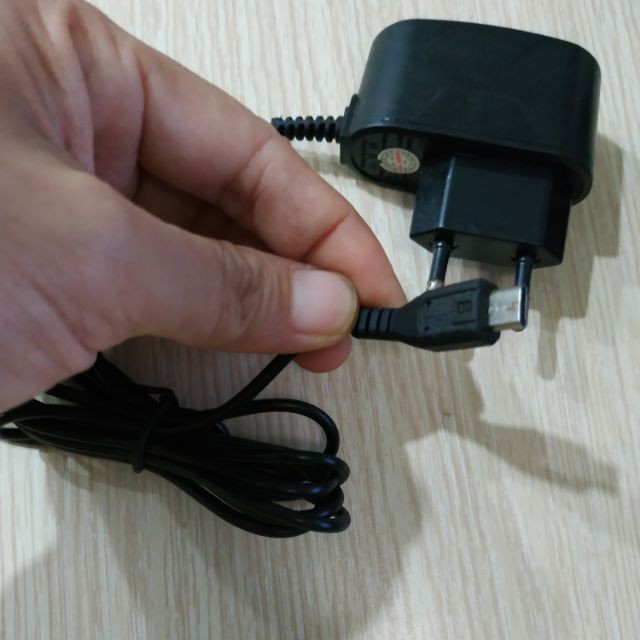 Sạc điện thoại Android
