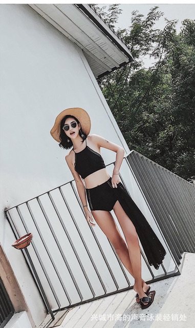 Bikini 3 mảnh đi biển kèm khăn quấn | BigBuy360 - bigbuy360.vn