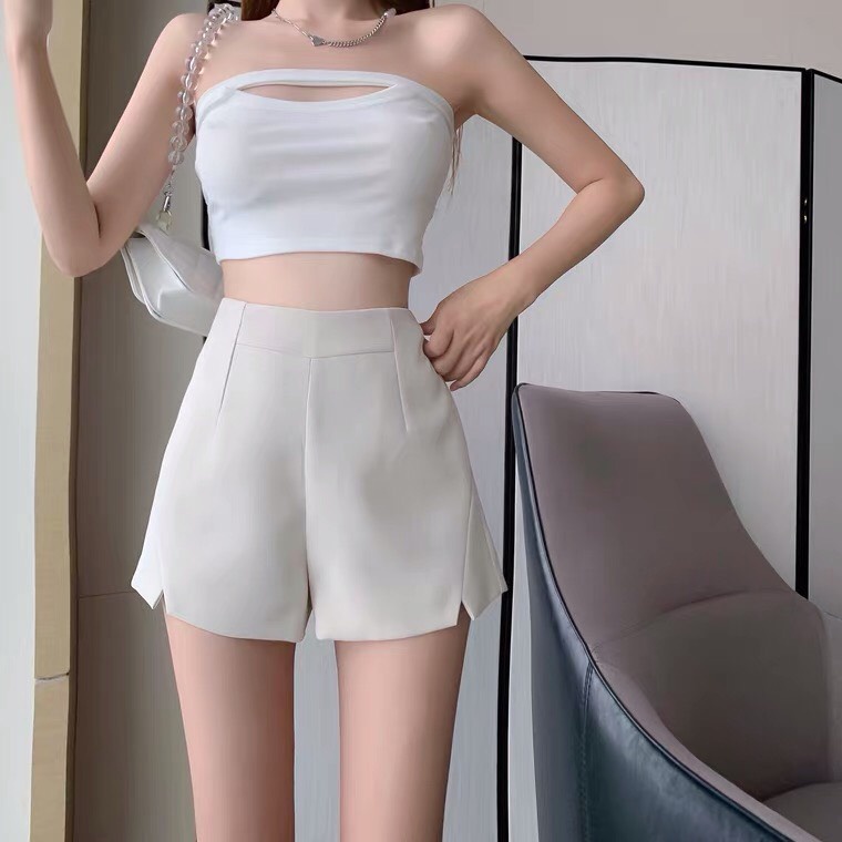 Set bộ nữ gồm áo yếm lụa thiết kế và quần short cạp cao lịch sự phong cách hàn quốc mặc đi chơi dạo phố du lịch biển
