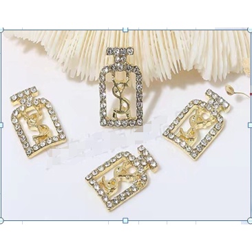 charm thương hiệu trang trí nail