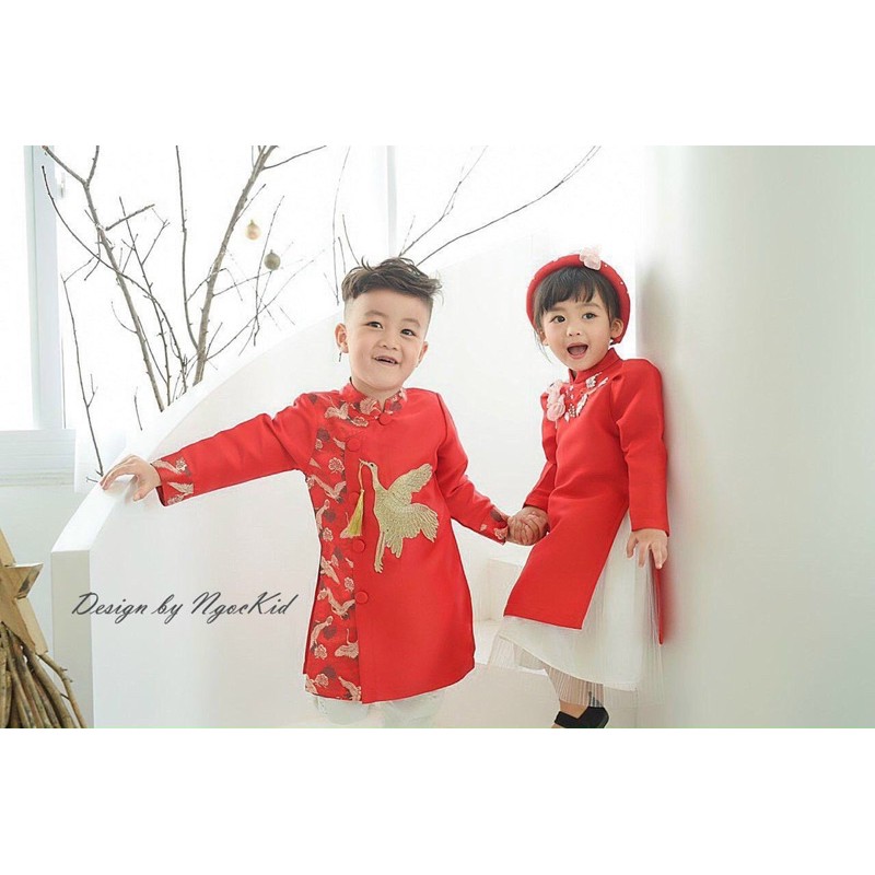 Áo dài thêu dành cho nữ