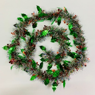 Dây kim lá nho xanh trái đỏ trang trí cây thông noel