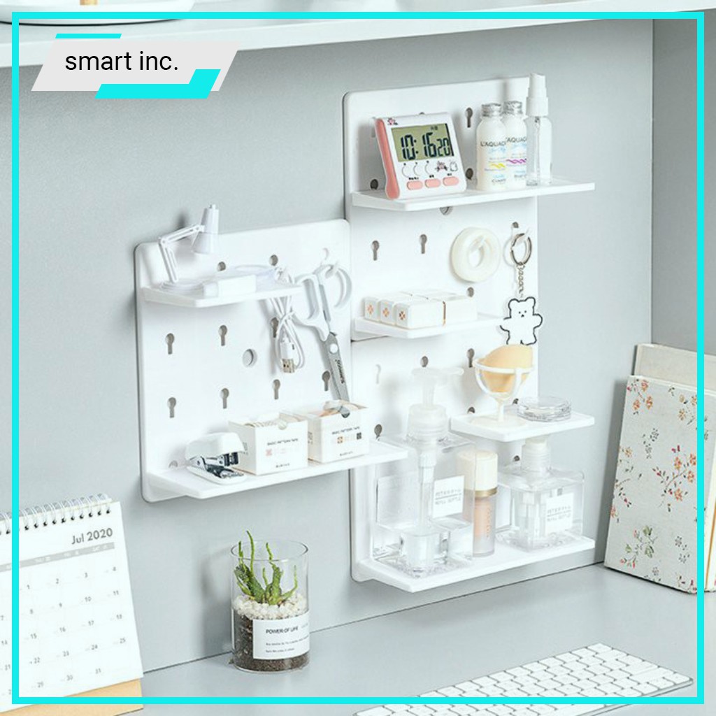 Kệ Bảng Dán Treo Tường Pegboard Nhựa Đục Lỗ Decor Trang Trí Nhà Cửa