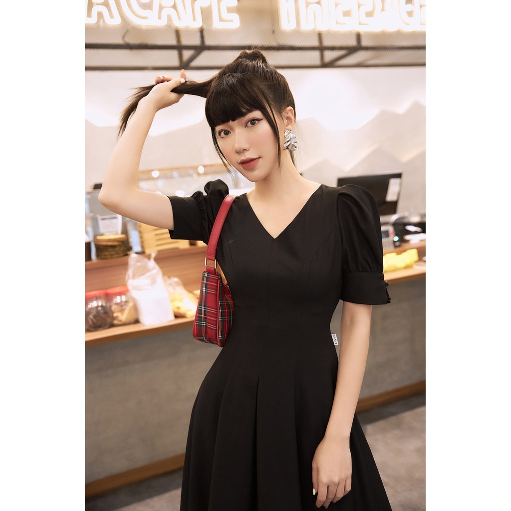 Đầm xòe ngắn tay cổ V tay bồng 20 AGAIN DEW0992 | BigBuy360 - bigbuy360.vn