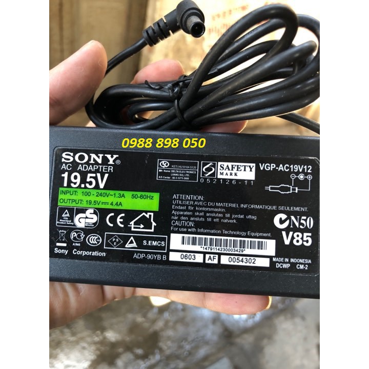 Adapter tivi sony 19.5v 4.4a made in indonesia