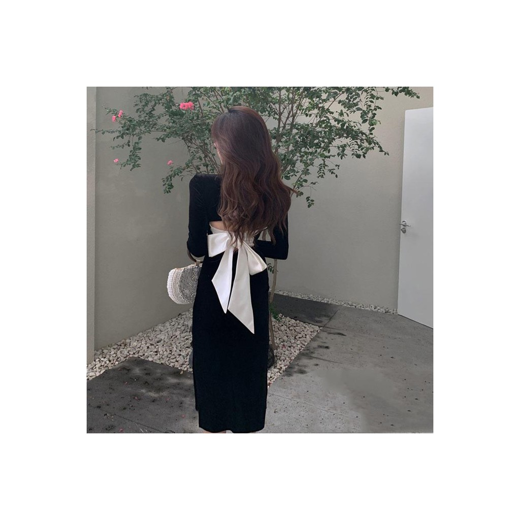 [Mã FAMAYWA2 giảm 10K đơn 50K] Váy nhung cổ nhung kết hợp hở lưng quyến rũ-V24 | BigBuy360 - bigbuy360.vn