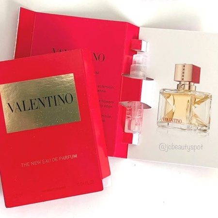Vial Nước Hoa Mini Valentino Voce Viva 1.5ml