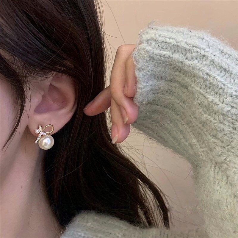 Bông tai kim xỏ s925 ngọc cách điệu komorebi.acc không gây dị ứng