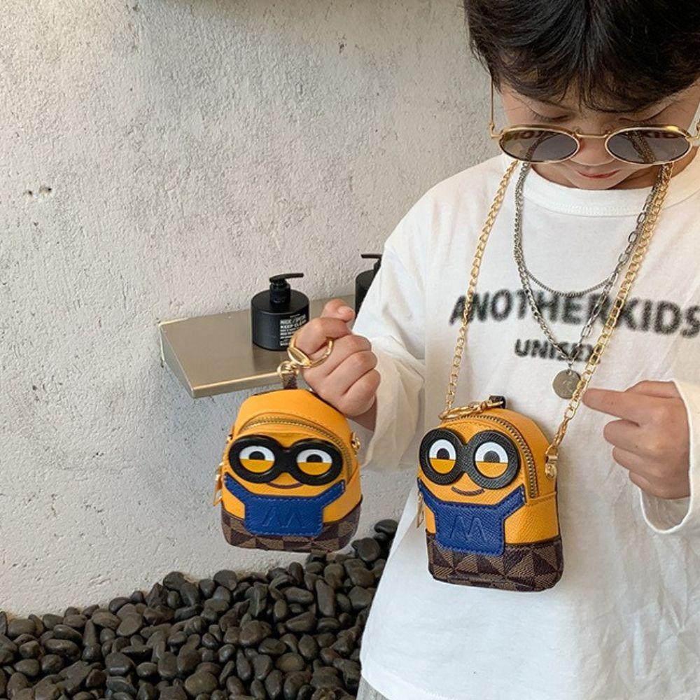 Lưng 2Life Túi Đeo Chéo Da Pu Hình Minion Phong Cách Hàn Quốc