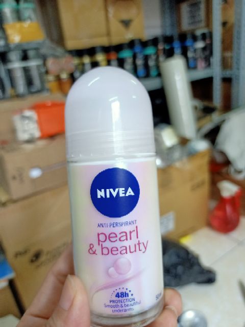 Lăn khử mùi NIVEA Nữ 50ml Ngọc Trai Beauty ngọc trai quyến rũ