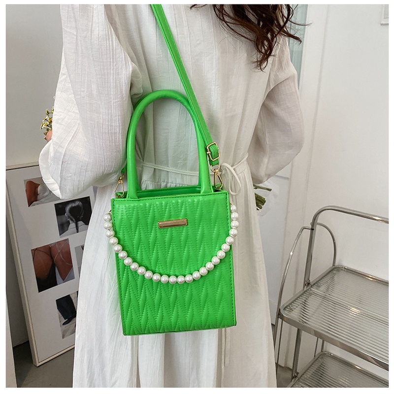 Túi Đeo Chéo Đính Đá Mẫu Mới 2022 NB00189