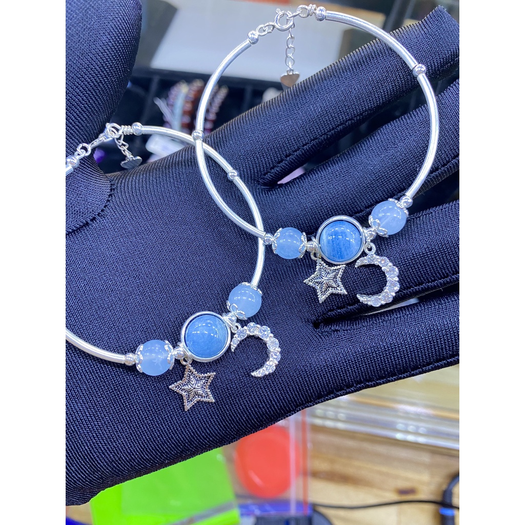 Vòng Phong Thủy hợp mệnh Thủy - Mộc. Đá Aquamarine mix charm bạc