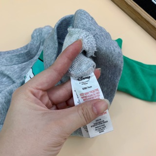 Áo nỉ mickey khủng long
