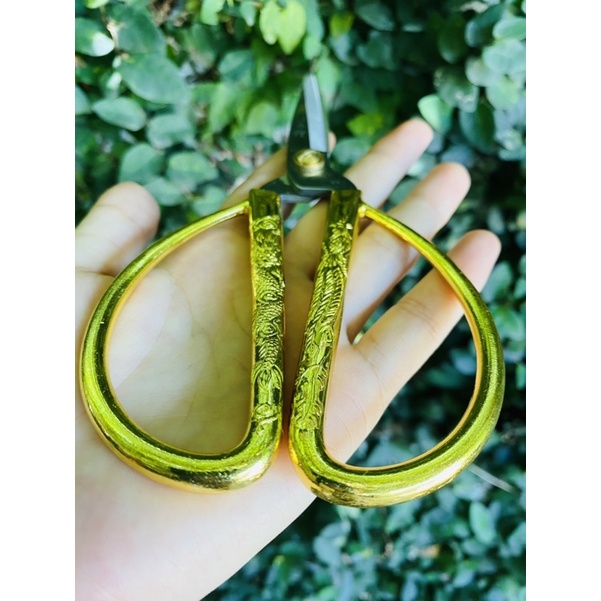 Kéo cán phượng Retro nhẹ nhàng cho nàng nào ưa sự dịu dàng, mảnh khảnh