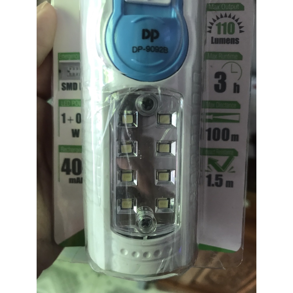 Đèn pin cầm tay ,Đèn Pin Led 9092 – 1 + 8 bóng sạc siêu sáng, bán kính 1,5M- Hàng tốt