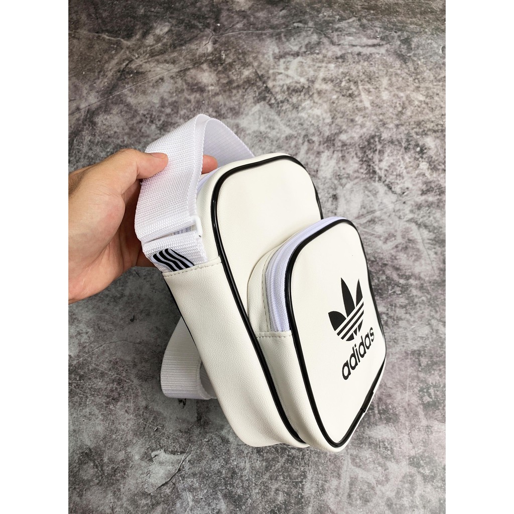 Túi Đeo Chéo Adidas Trắng Vintage Mini Bag Classic Full Tag Code | BigBuy360 - bigbuy360.vn