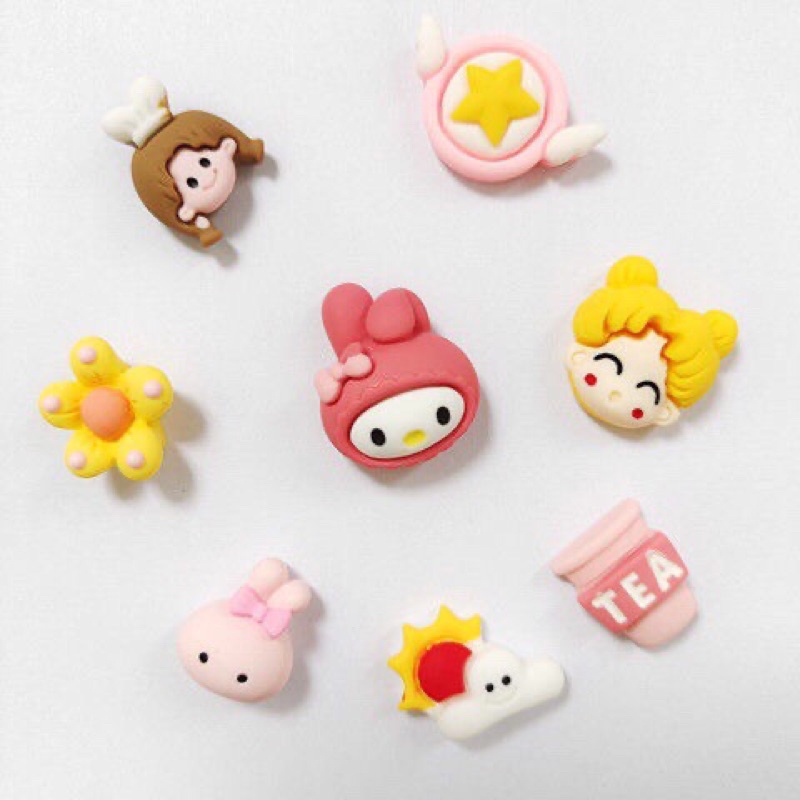 Combo hình dán ba chiều, hình dán 3D trang trí bình nước | BigBuy360 - bigbuy360.vn