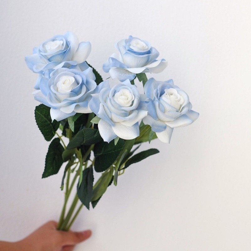 1 Pc Ice Blue Artificial Rose Flower Used for Home Decoration, Wedding Parties, and Fashionable Valentine's Day