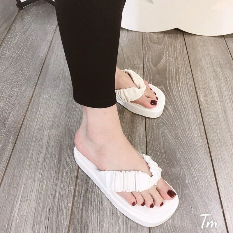 [HOT TREND] Dép xỏ ngón(tông) quai nhún da mềm đế bánh mì 2cm